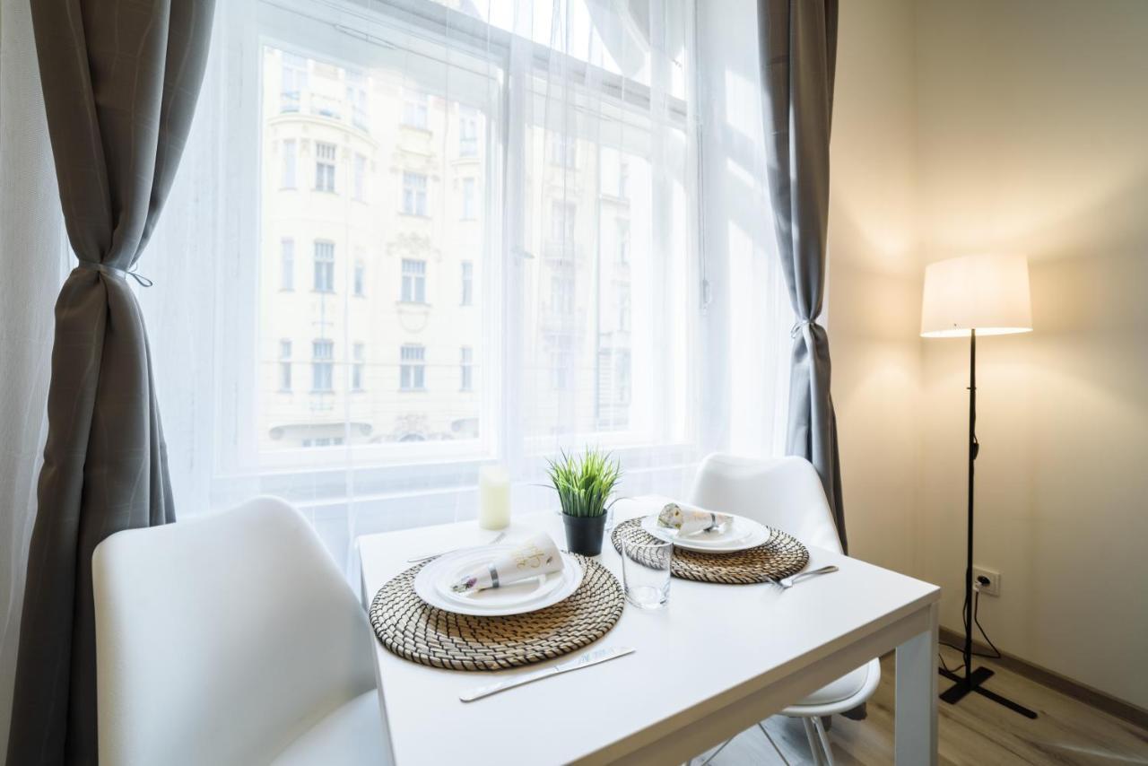 New Apartments Near Dancing House Praha Exteriér fotografie